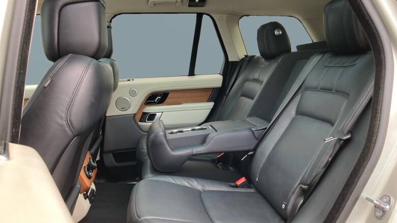 Land Rover Range Rover 4.4 SDV8 Vogue SE 4dr Auto Diesel Estate